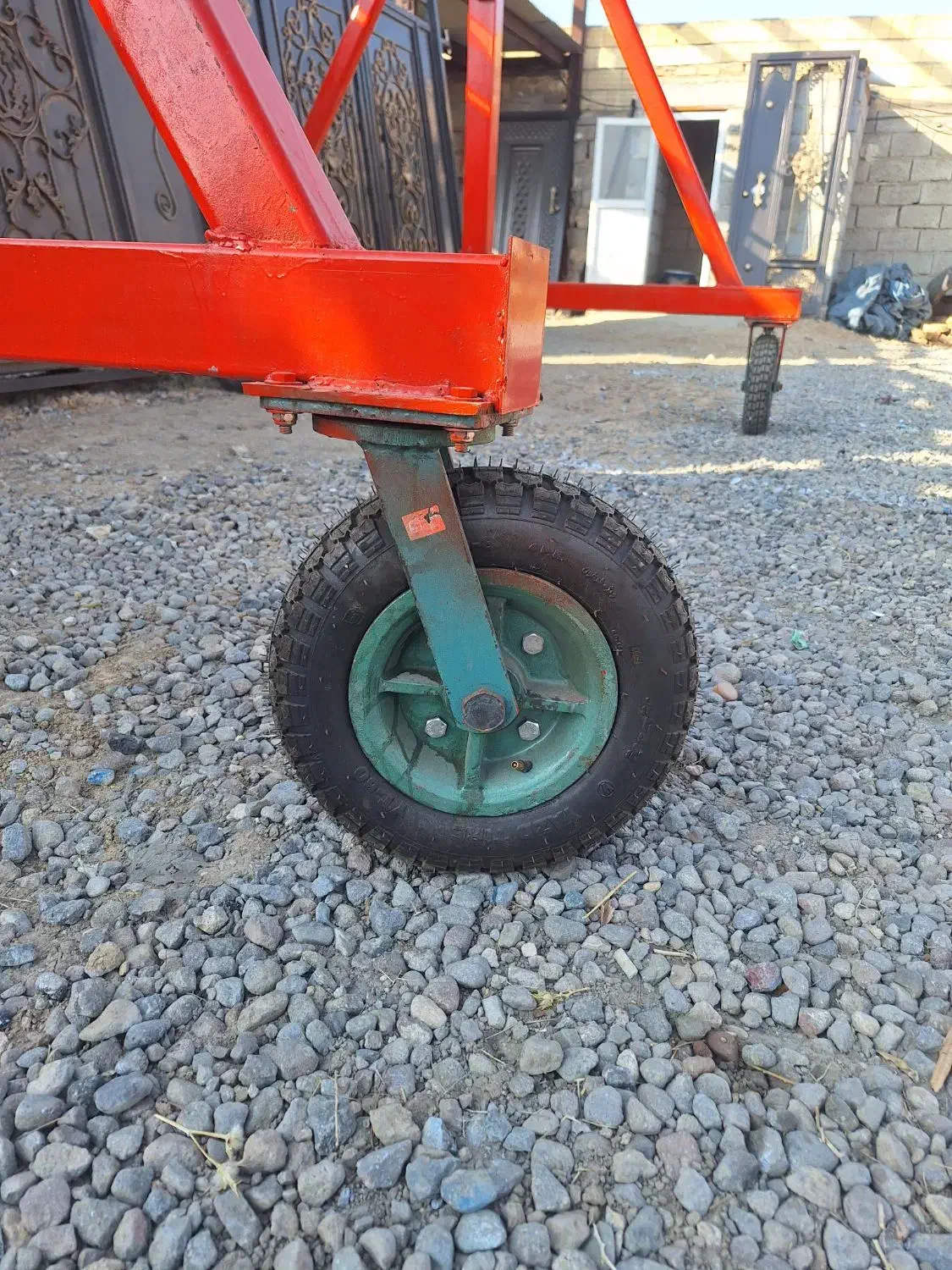 جرثقیل دروازه ای متحرک برقی|ابزارآلات|صوفیان, |دیوار