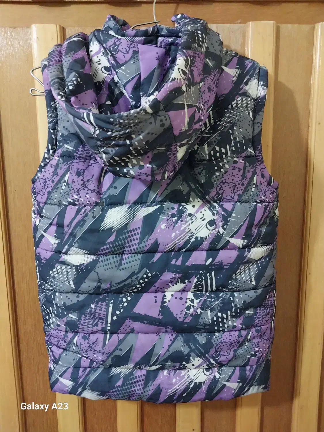 پافر بچه گانه نو نو مناسب ۸تا۱۱ سال فقط ۲۵۰ هزار|کفش و لباس بچه|تبریز, |دیوار