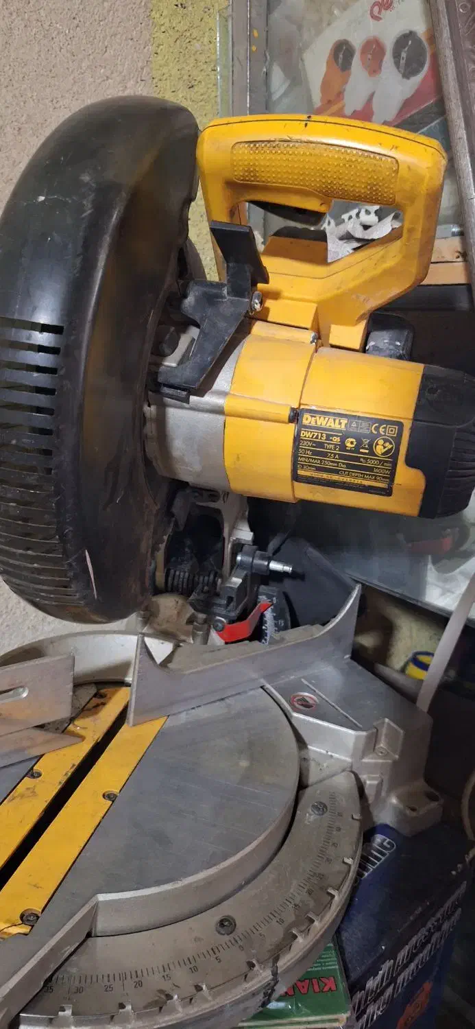 فارسی بور دیوالت فک ثابت|ابزارآلات|سنندج, |دیوار