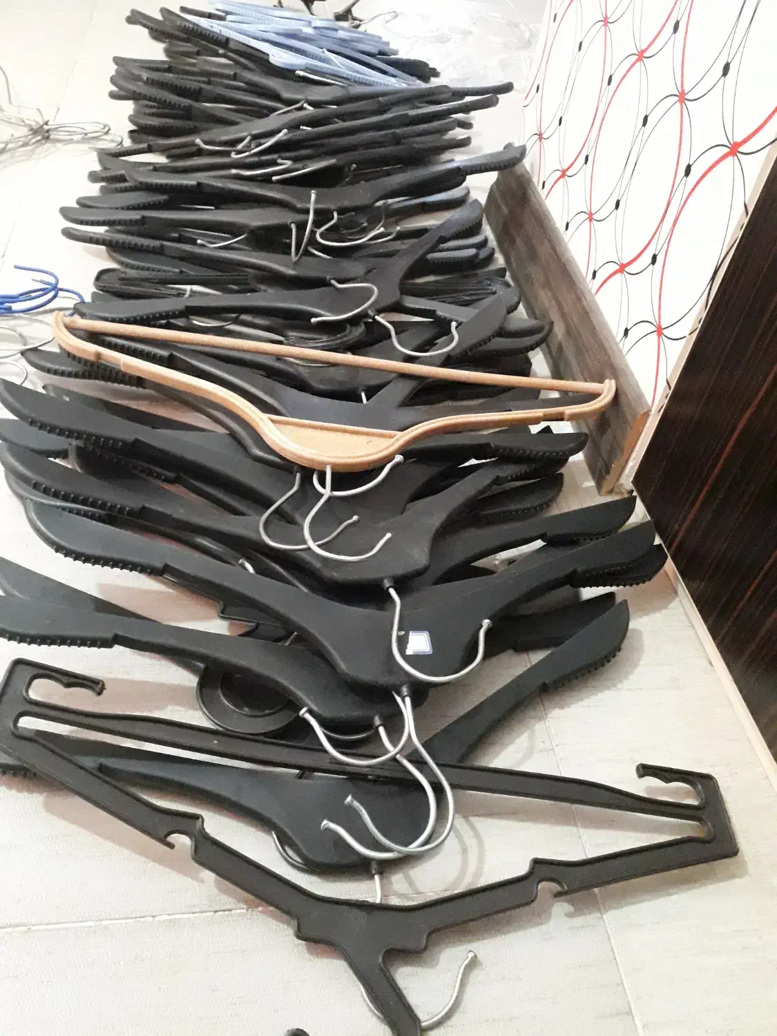 دونه‌۱۰هزار‌تمن‌ رخت‌اویز|بندرخت و رخت‌آویز|بندرعباس, |دیوار