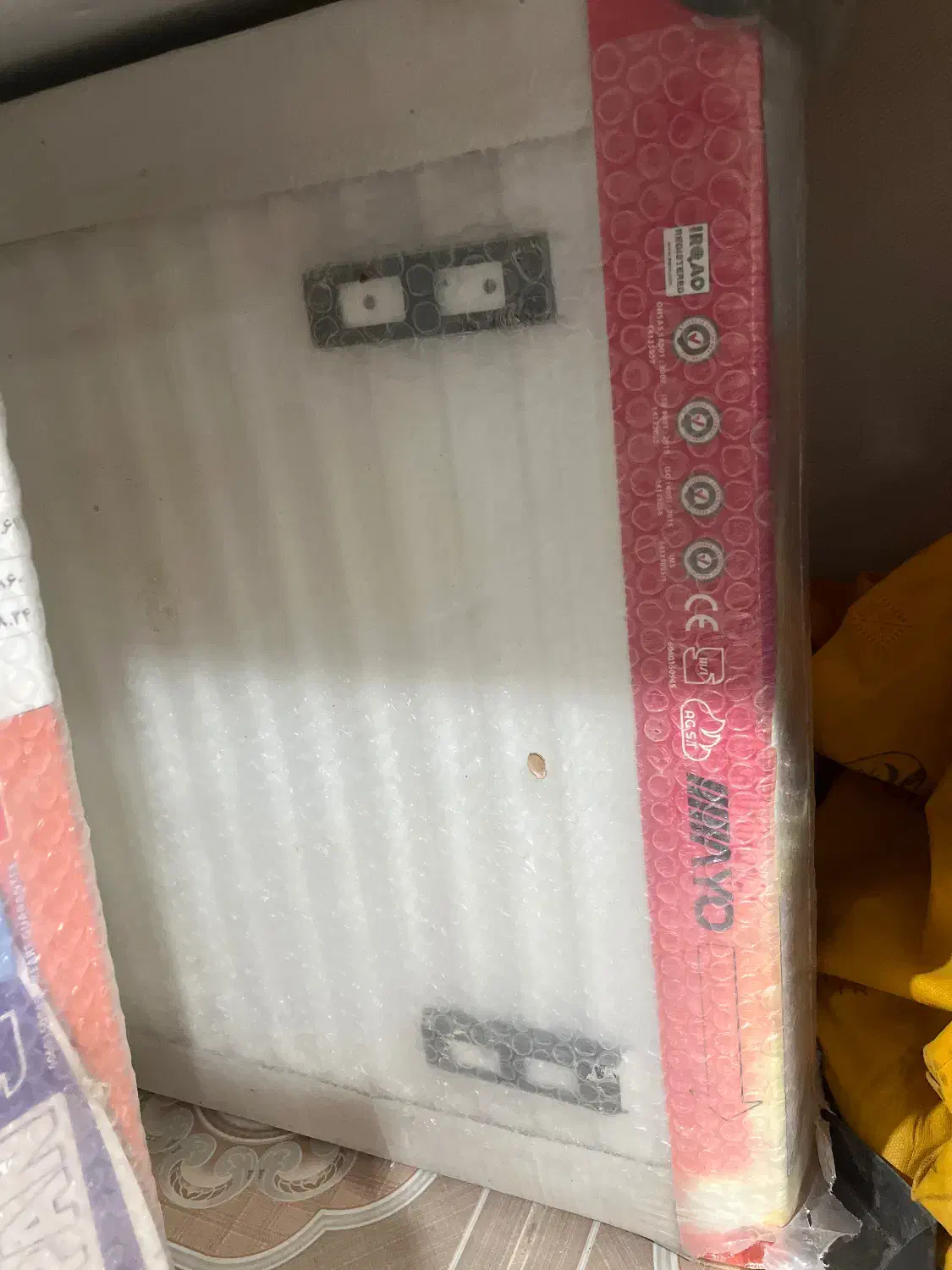 رادیاتورپنلی بوتان مدل آیو(Ayo)|آبگرمکن، پکیج، شوفاژ|یزدان شهر, |دیوار