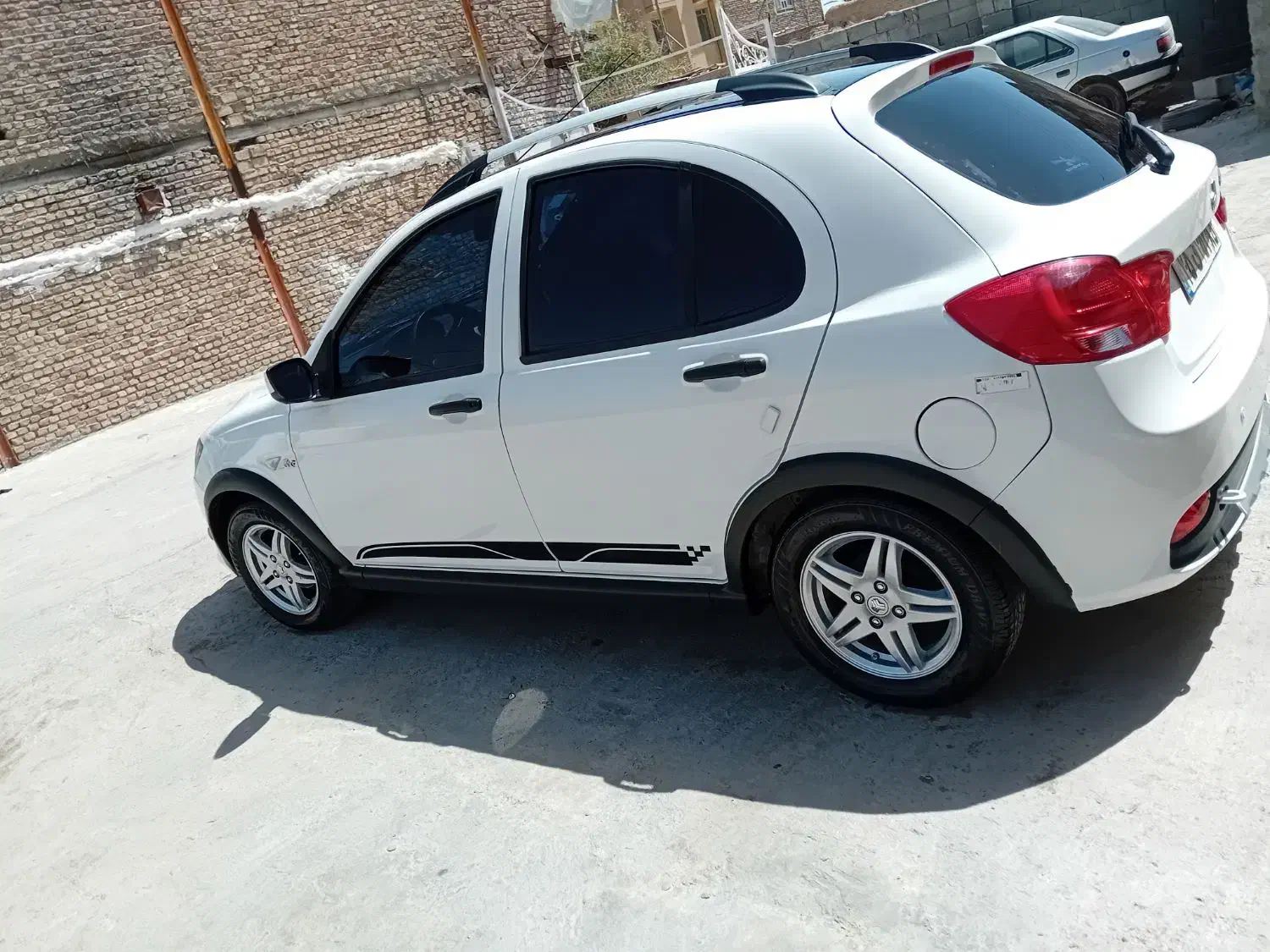 کوییک ۴۰۲ در حد|خودرو سواری و وانت|زاهدان, |دیوار