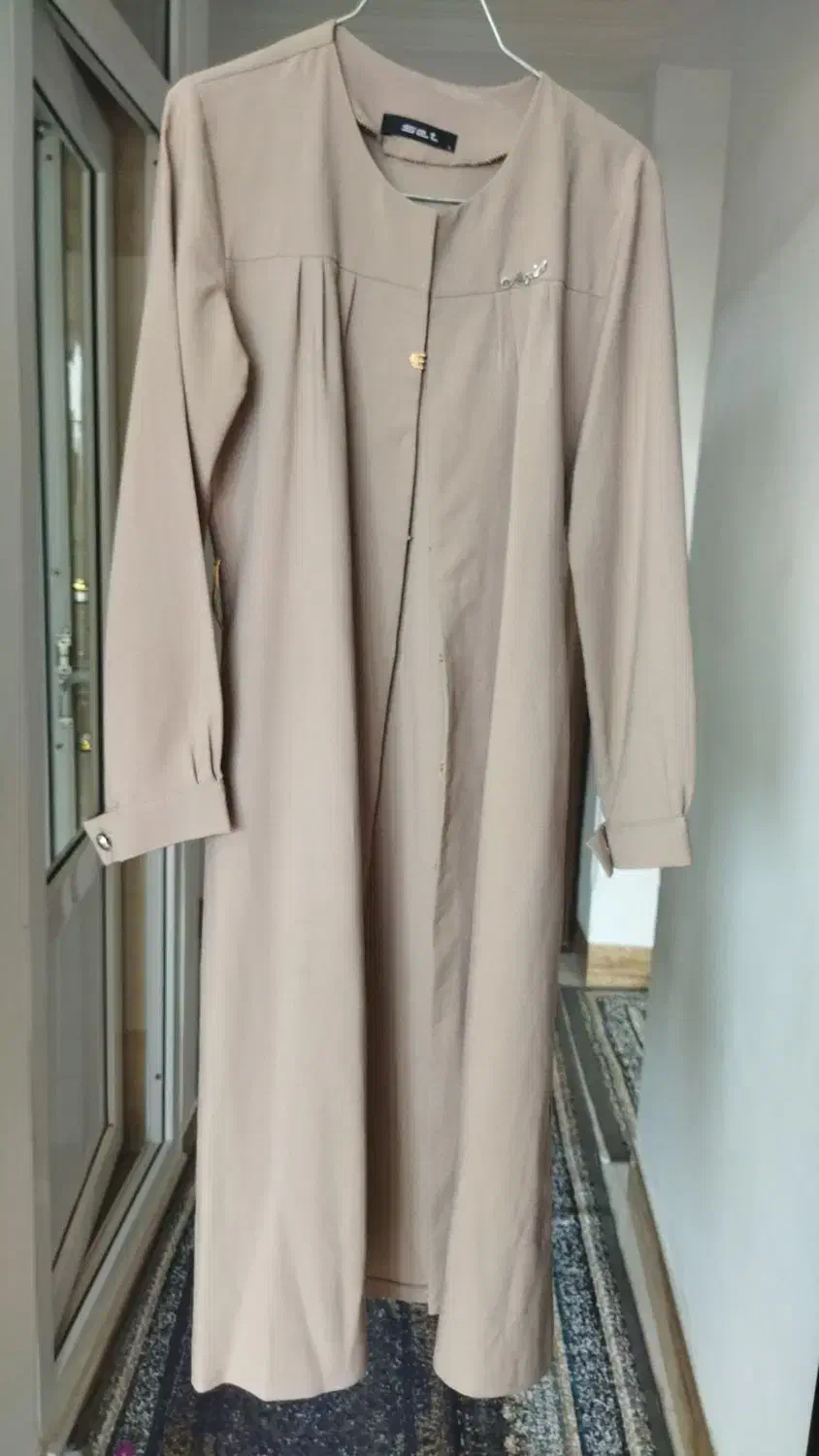 مانتو|لباس|مهاباد (آذربایجان غربی), |دیوار