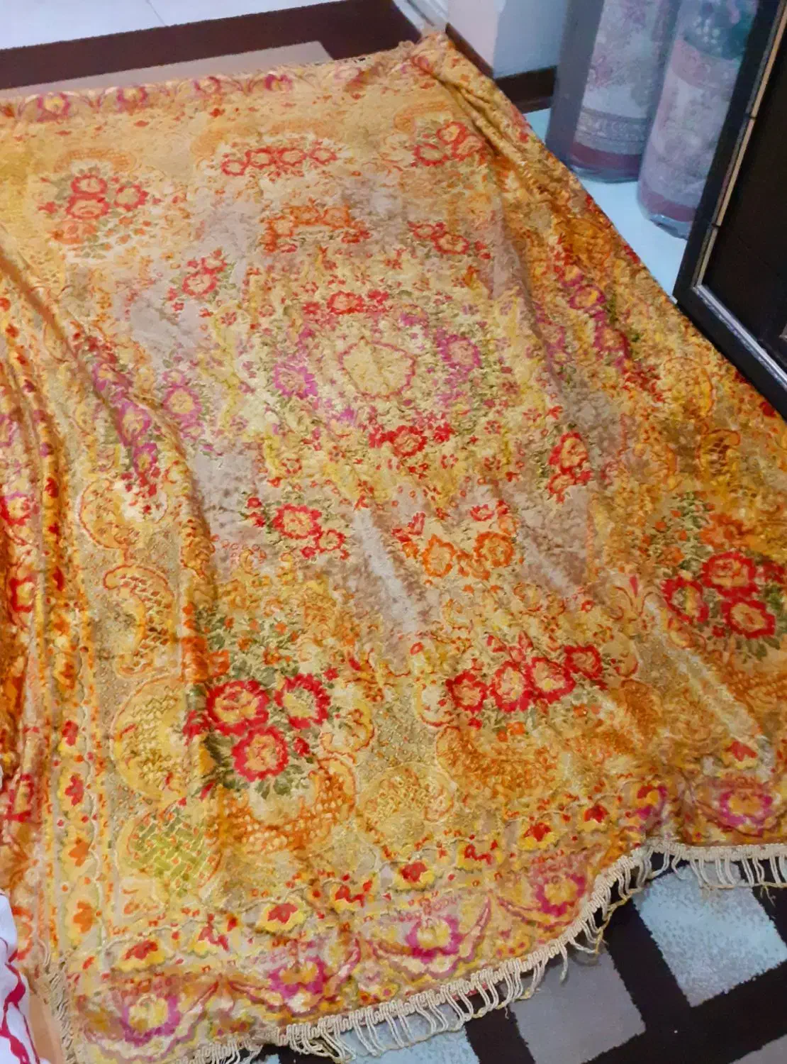 روتختی مخمل ابریشمی آنتیک .|کلکسیون اشیاء عتیقه|تهران, خواجه نظام الملک|دیوار