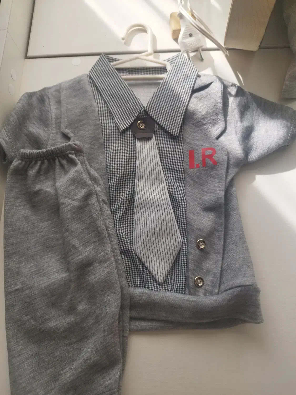 لباس پسرانه|کفش و لباس بچه|همدان, |دیوار