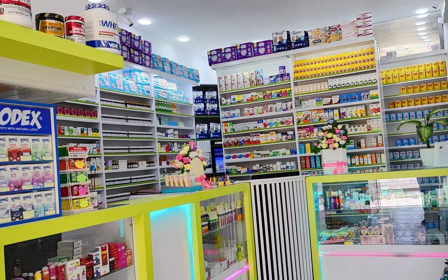 استخدام پرسنل داروخانه|استخدام درمانی، زیبایی، بهداشتی|بیرجند, |دیوار