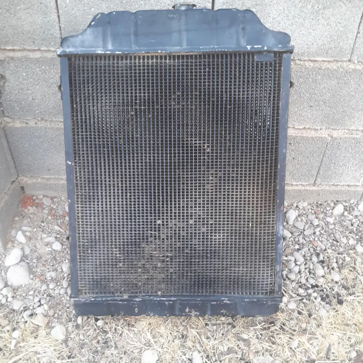 رادیاتور ۳۹۹|قطعات یدکی و لوازم جانبی|شیراز, سفیرشمالی|دیوار