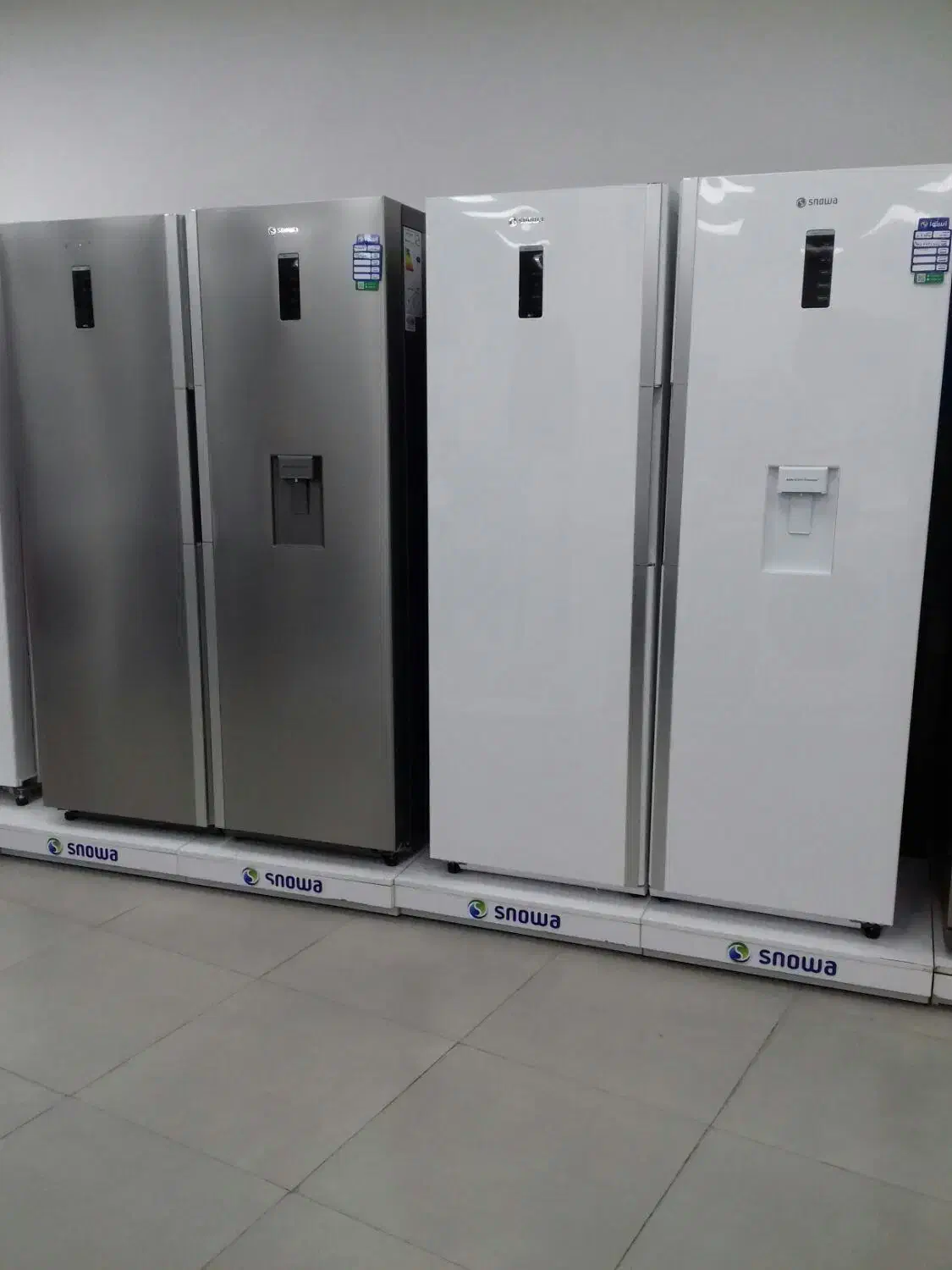 ساید بای ساید اسنوا و دوو|یخچال و فریزر|خرم‌آباد, |دیوار