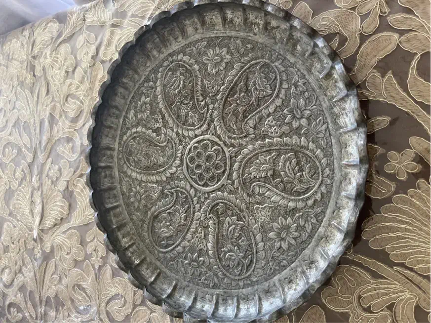 سینی مسی ظروف آنتیک عتیقه دکوری|کلکسیون اشیاء عتیقه|سمنان, |دیوار