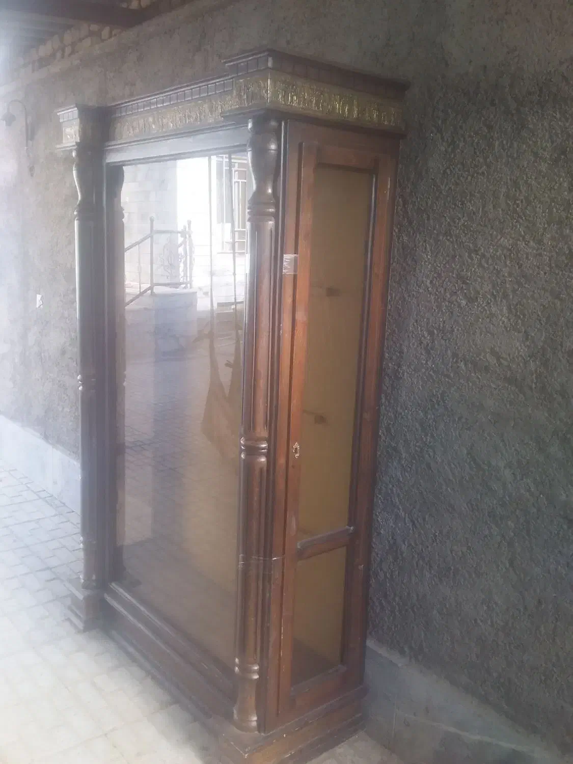 بوفه|بوفه، ویترین، کنسول|قائن, |دیوار