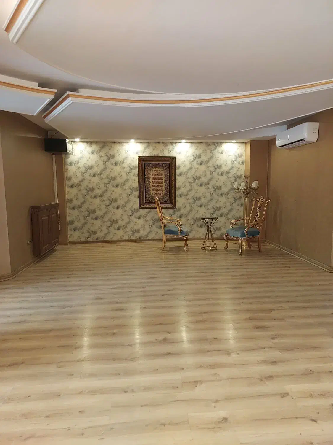 ۱۱۰ متر ، پونک ، برج ، منطقه۲ ، رهن یا رهن و اجاره