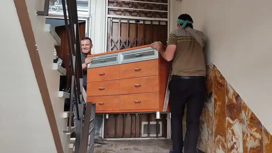 کارگراثاث منزل و باربری و کارخانه جات و...|خدمات حمل و نقل|تبریز, |دیوار