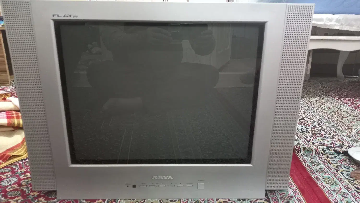 تلویزیون درحد نو|تلویزیون و پروژکتور|خوی, |دیوار