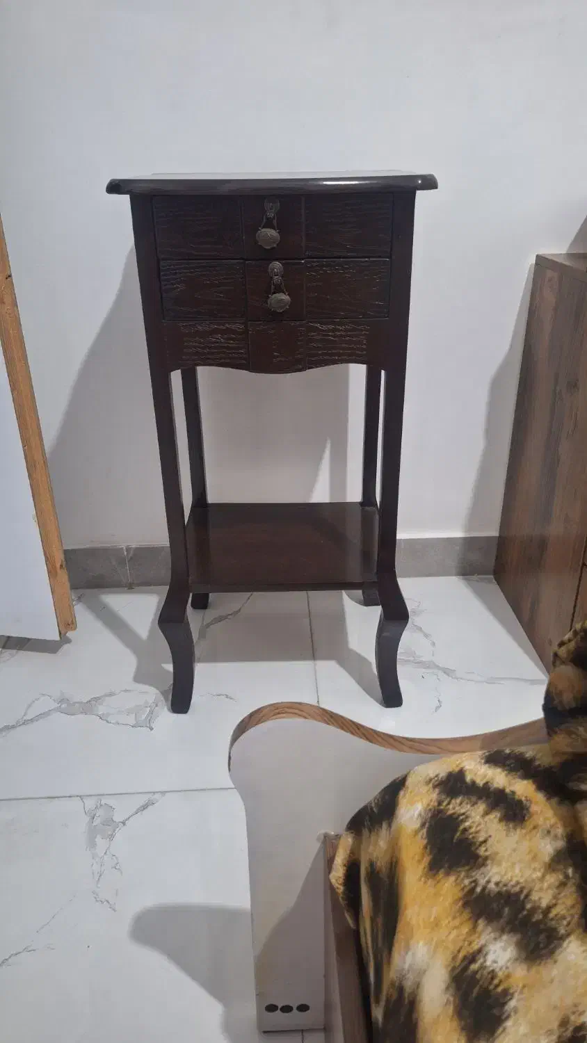 میز تلفن نو|میز تلفن|رشت, کوی امام رضا|دیوار