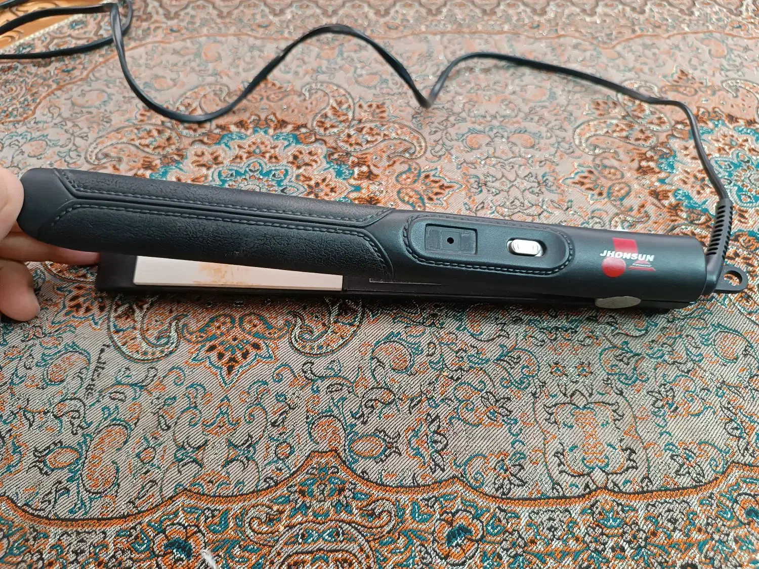 اتو مو مارک جانسون سالم بدون عیب قیمت مناسب|آرایشی، بهداشتی، درمانی|شاهینشهر, خانه کارگر|دیوار