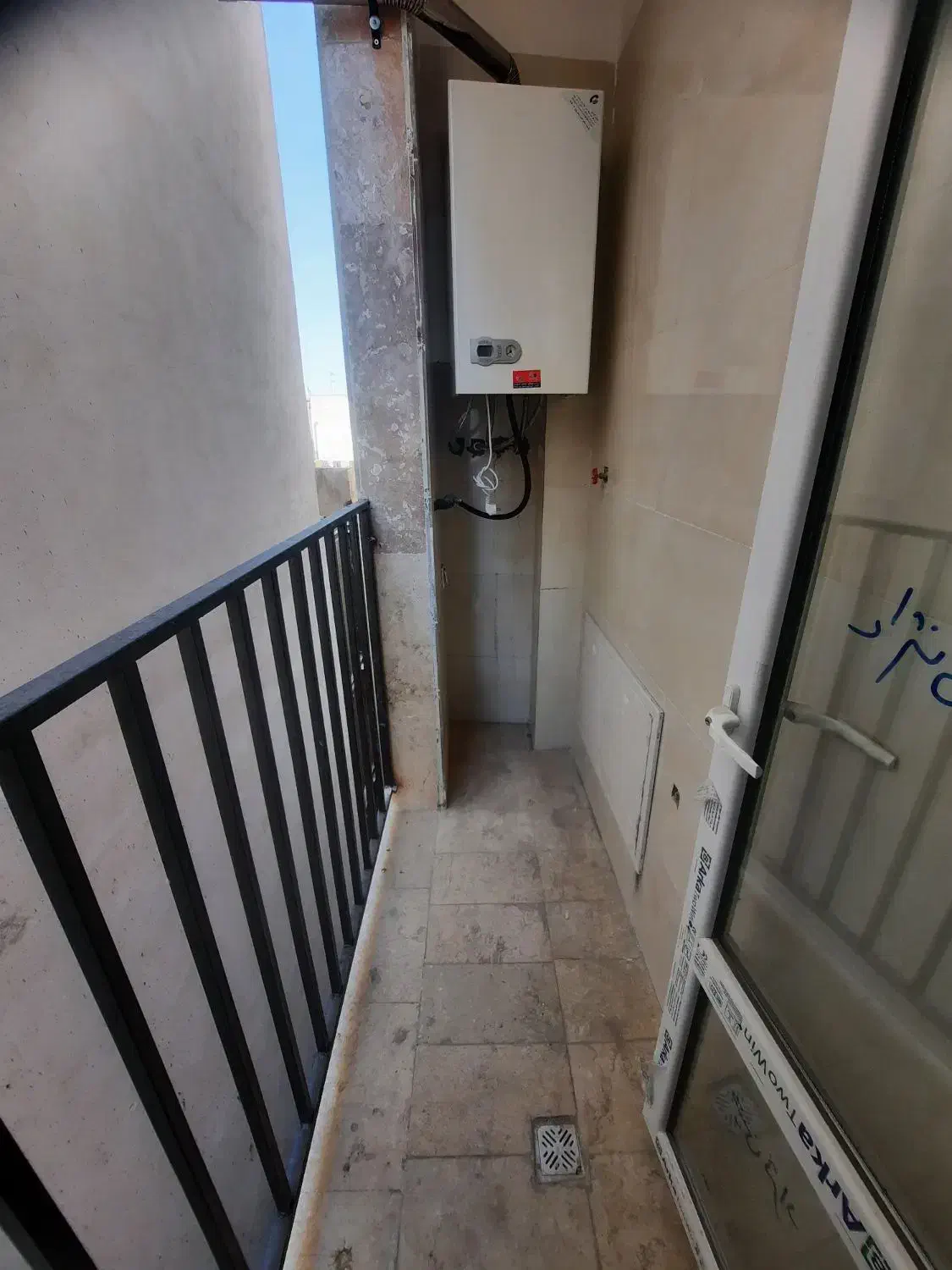 ۴۲متر کلیدنخورده.مجرد.زوج.خانواده.باپارکینگ