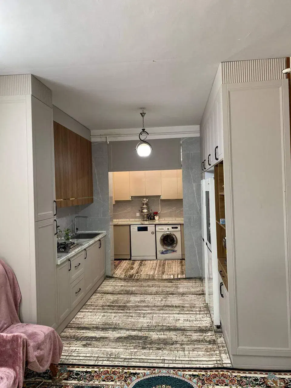 گروه کابینت و دکوراسیون ماه کابین|مصالح و تجهیزات ساختمان|یزد, |دیوار