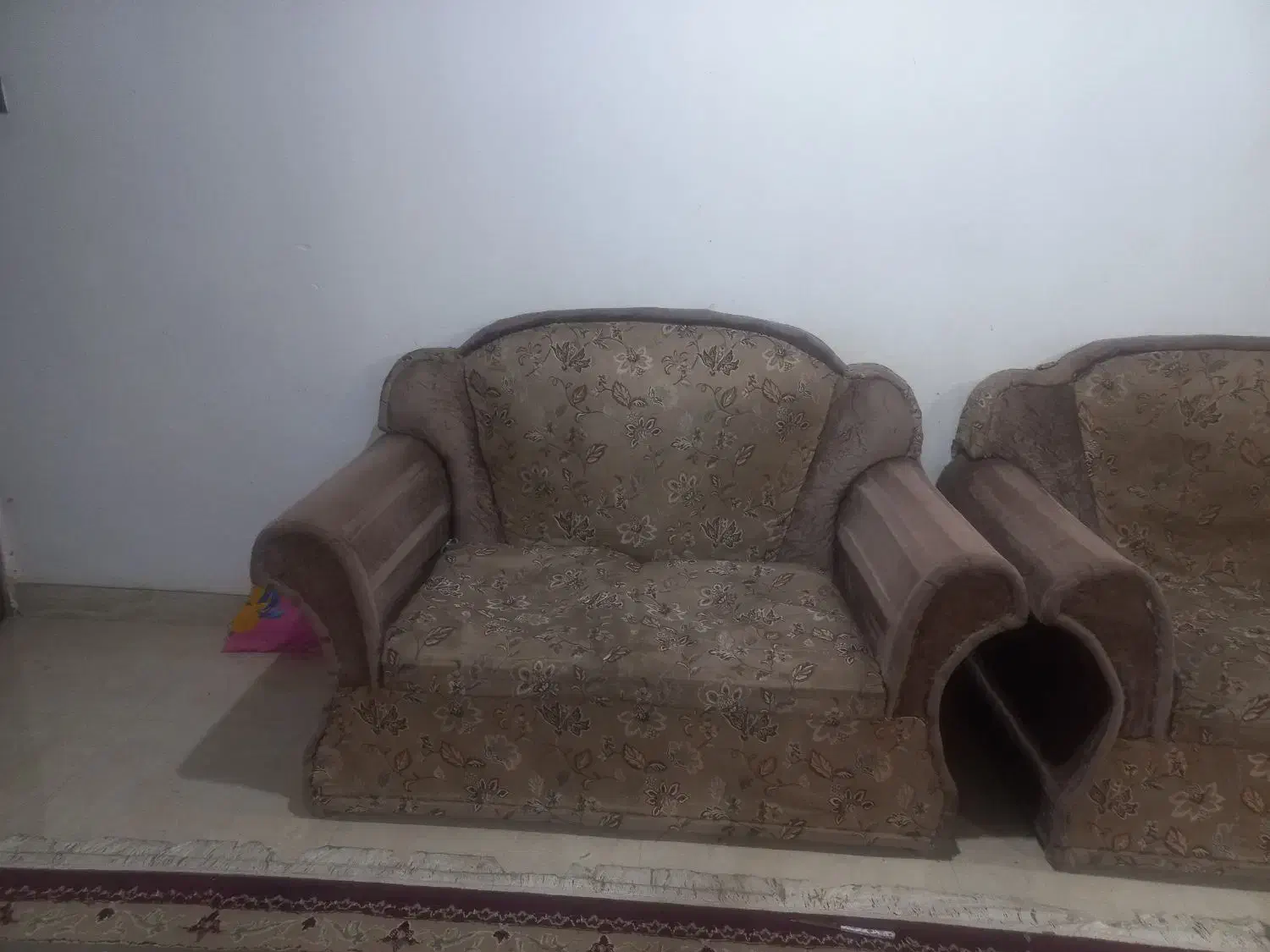 مبل|مبلمان خانگی و میز عسلی|کوچصفهان, |دیوار