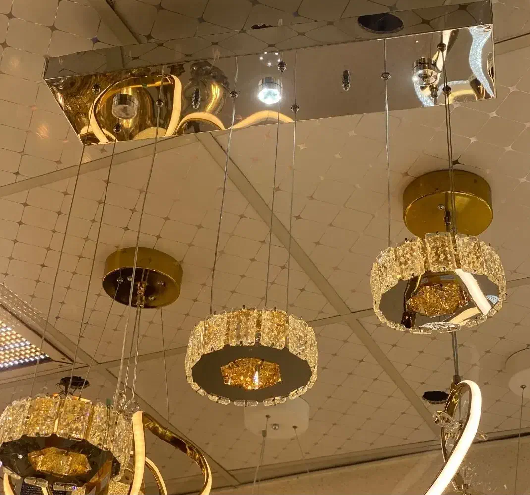 لوستر مدرن خطی ۳طبقه لاینر|لوستر و چراغ آویز|تهران, امام زاده حسن|دیوار