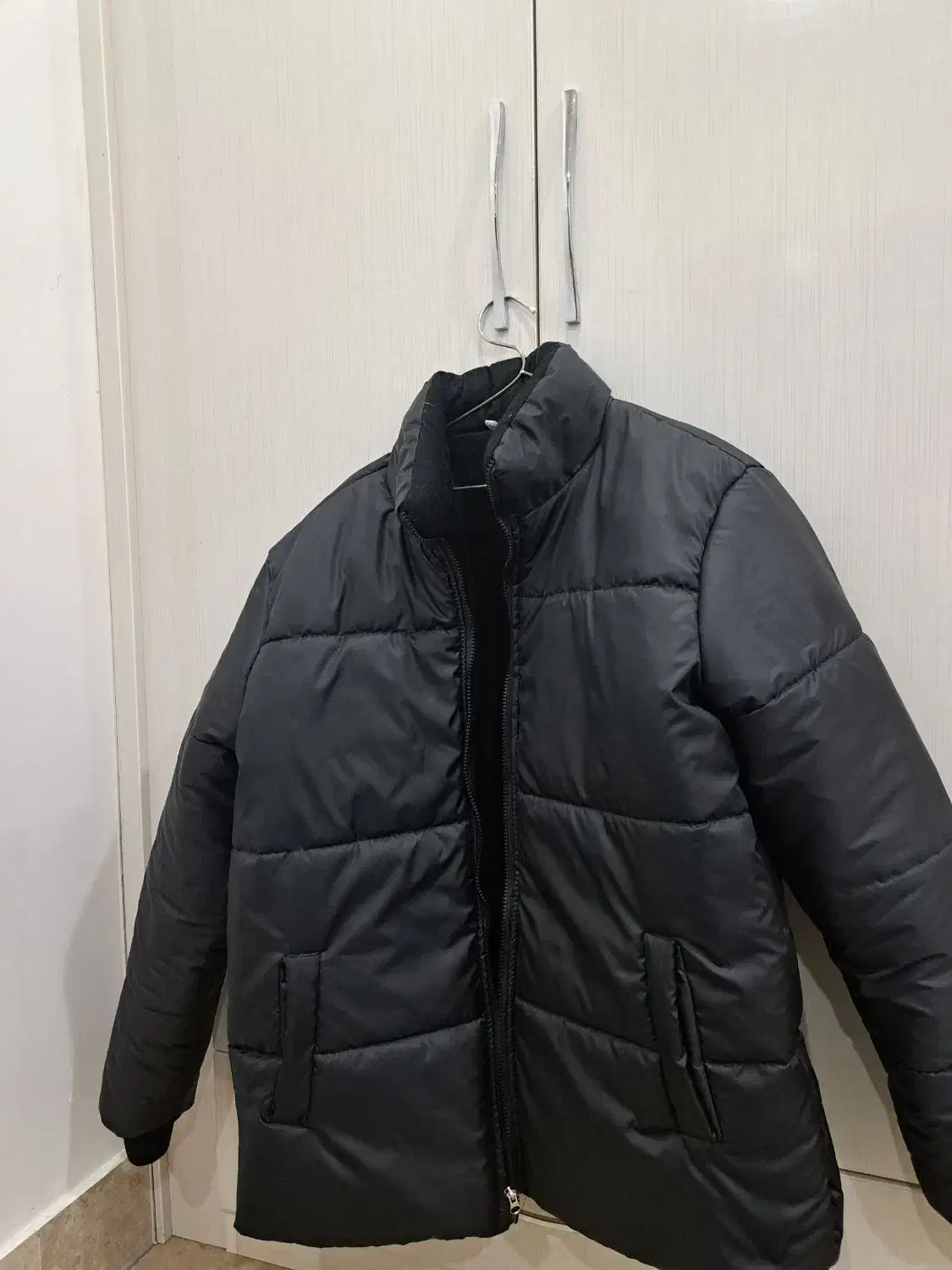 کابشن نو|لباس|گناباد, |دیوار