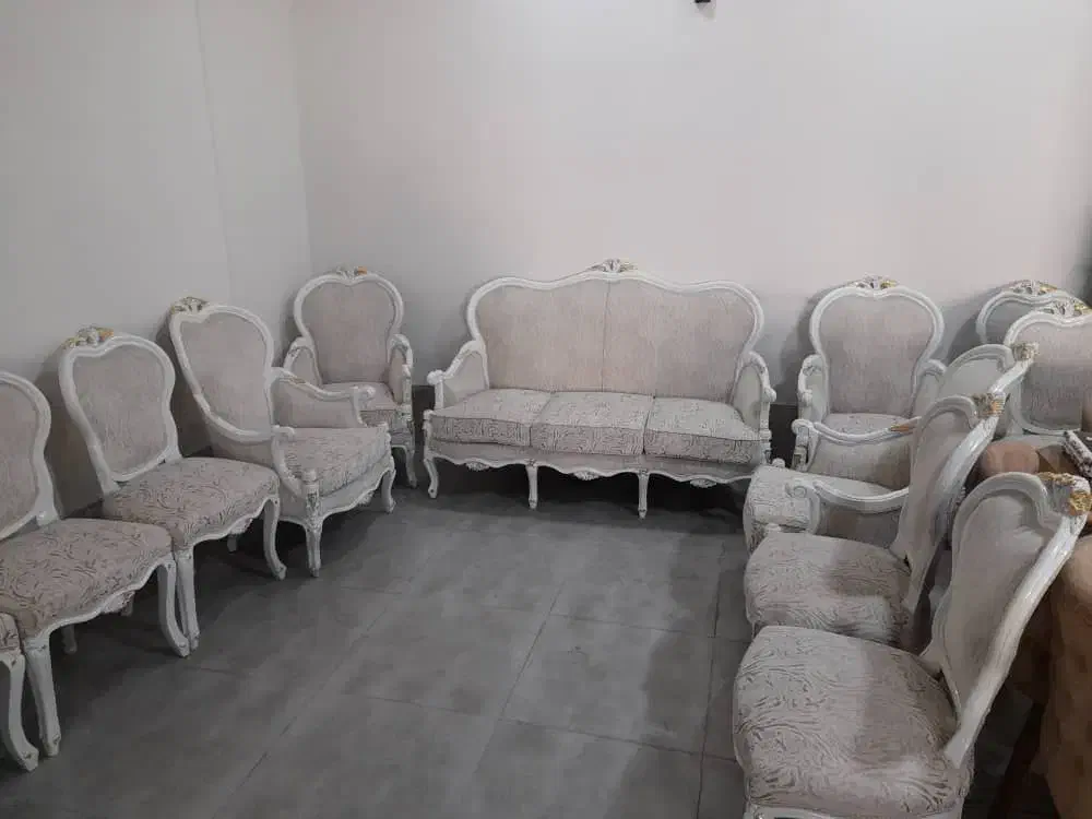 مبل کاج کم جا|مبلمان خانگی و میز عسلی|بومهن, |دیوار