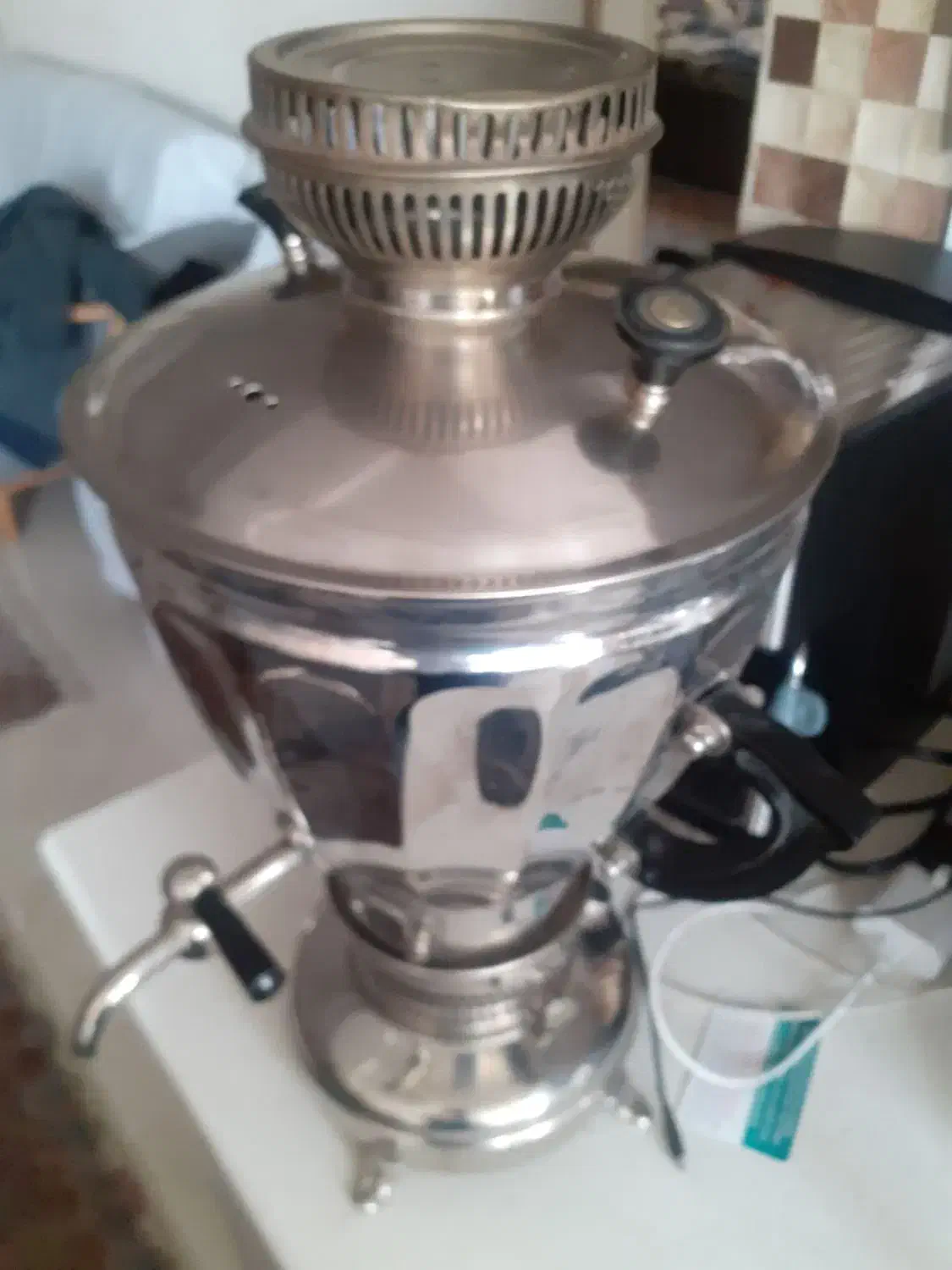 سماور نفتی قدیمی|کلکسیون اشیاء عتیقه|تهران, زرکش|دیوار