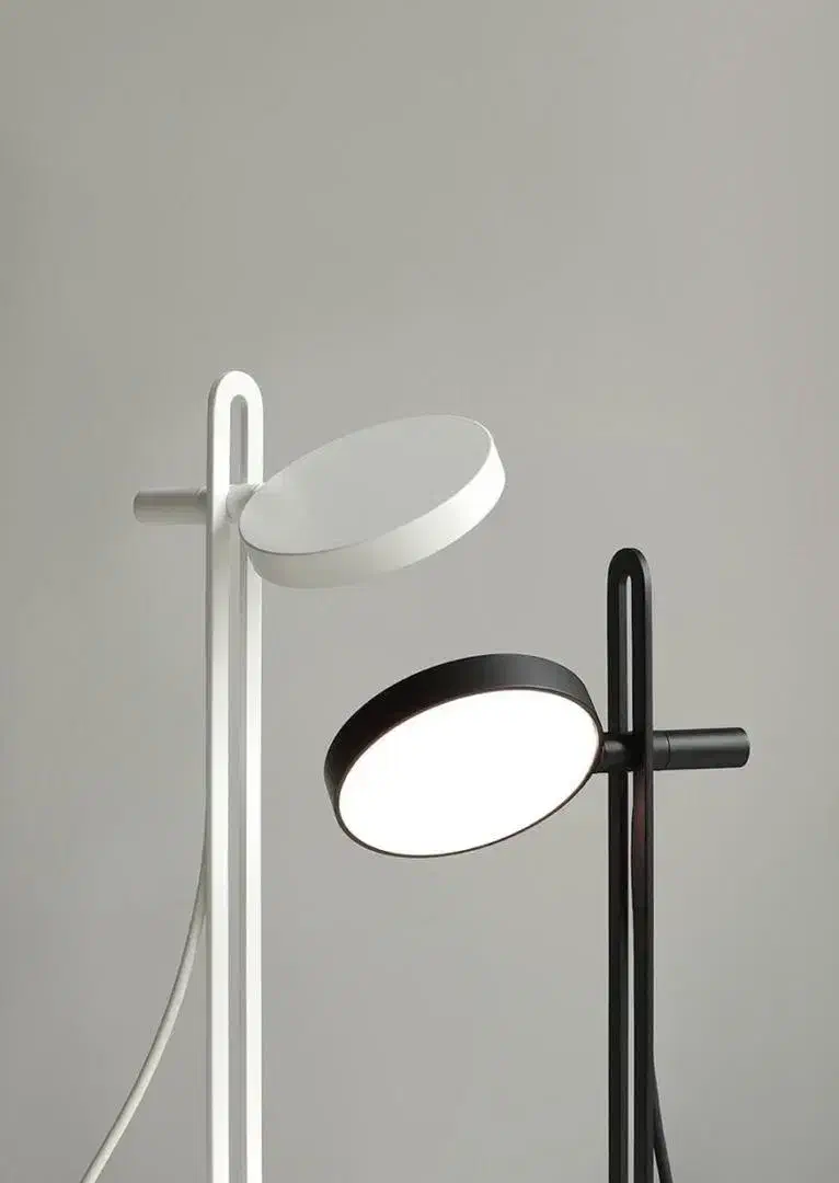 چراغ مطالعه/ رینگ لایت|چراغ خواب و آباژور|تهران, پونک|دیوار