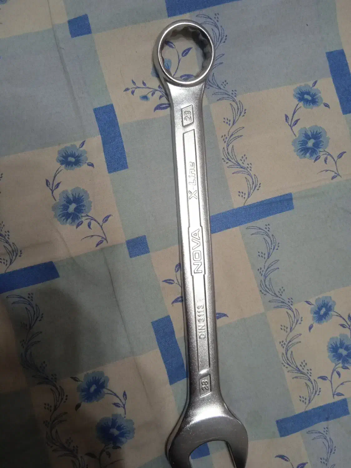 آچارتخت28نوا|ابزارآلات|ماهدشت, |دیوار