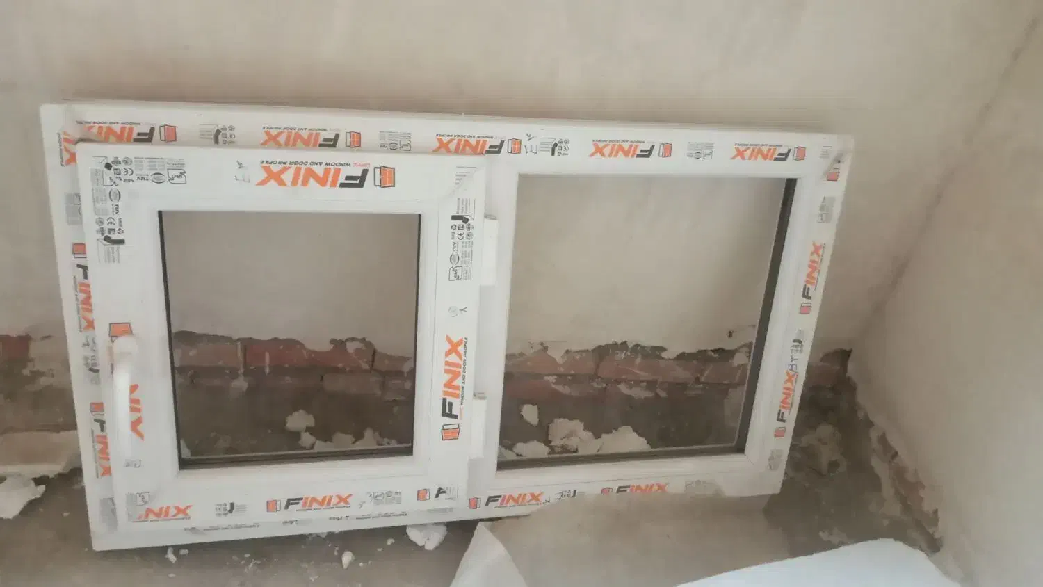 پنجره دست ساز یو پی وی سی|مصالح و تجهیزات ساختمان|اهر, |دیوار