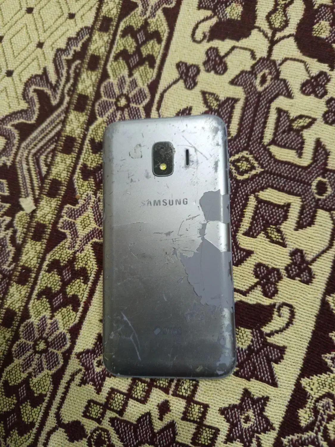 گوشی سامسونگJ260F|موبایل|بروجرد, |دیوار