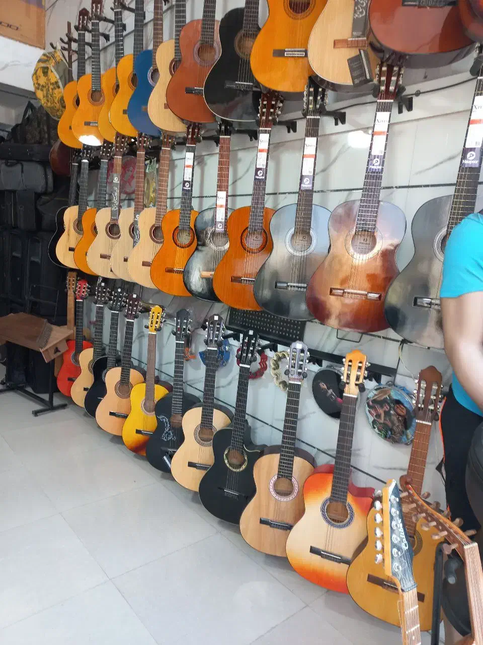 گیتار|گیتار، بیس، امپلیفایر|الوند, |دیوار