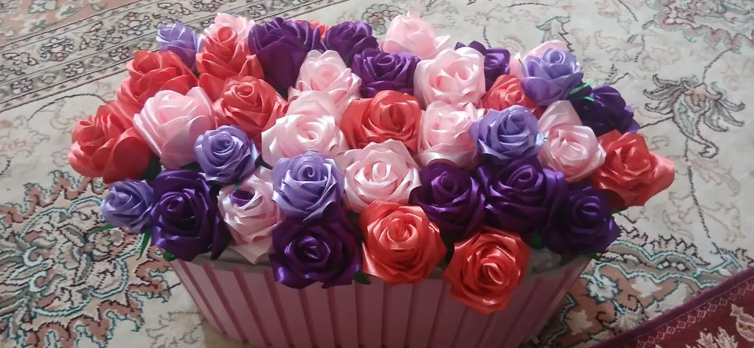 گل تزئینی|گل مصنوعی|همدان, |دیوار