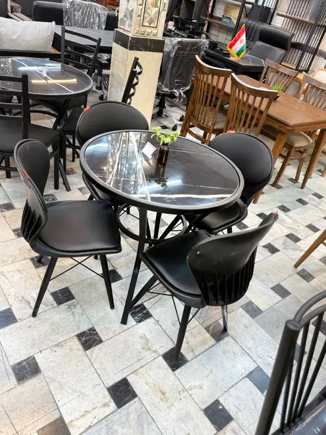 صندلی کامل رستورانی پلاستیکی برندمهماندوست اپن چوب|میز و صندلی غذاخوری|مشهد, عامل|دیوار