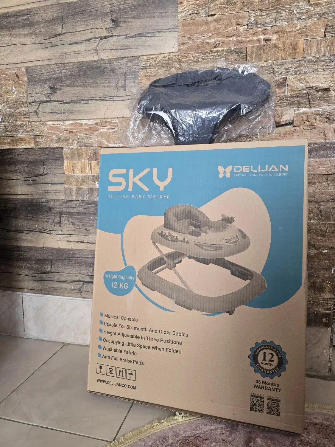 زیر تلوزیون و تلوزیون 32 اینچ|تلویزیون و پروژکتور|شاهین‌شهر, خانه کارگر|دیوار