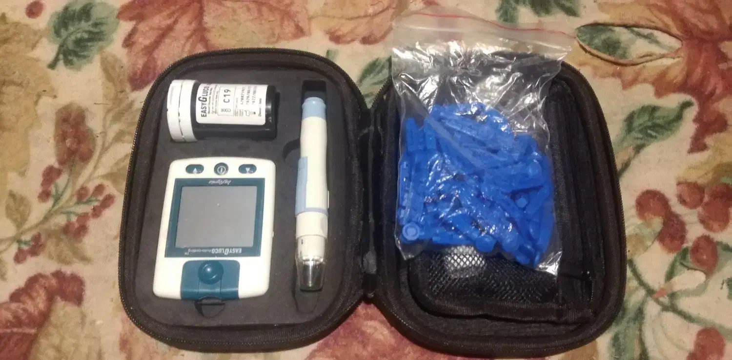 دستگاه تست قند خون|آرایشی، بهداشتی، درمانی|شیراز, گلکوب|دیوار