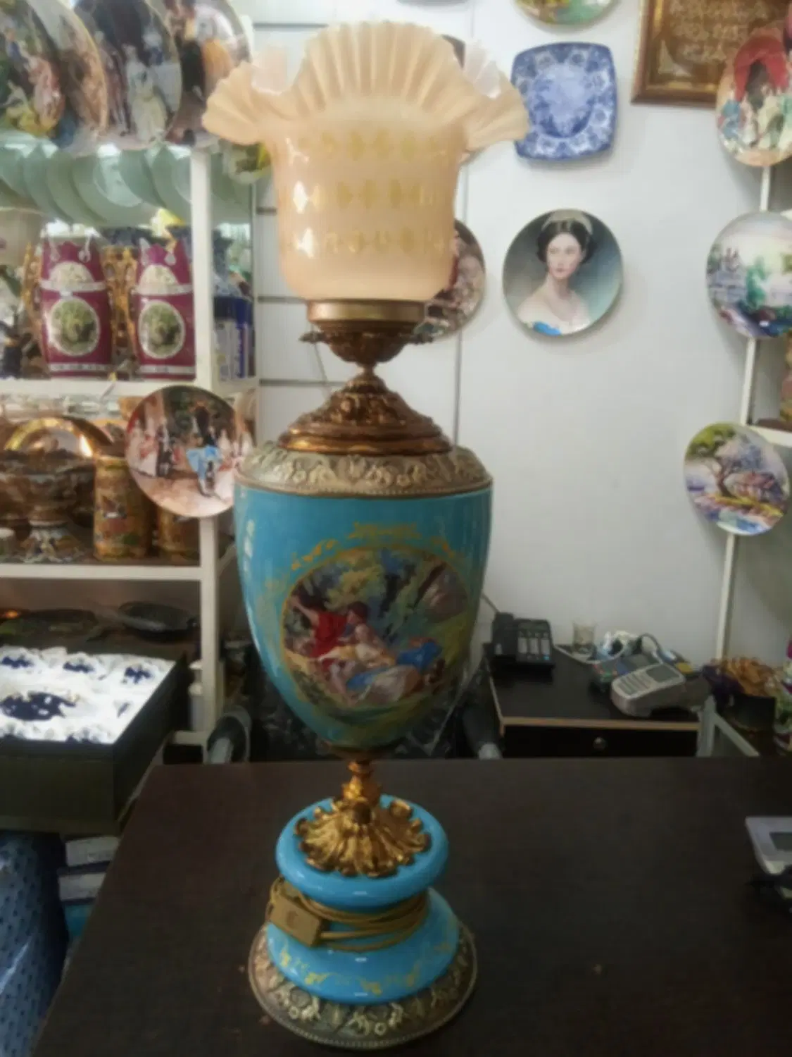 آباژور|چراغ خواب و آباژور|تهران, شوش (باغ آذری)|دیوار