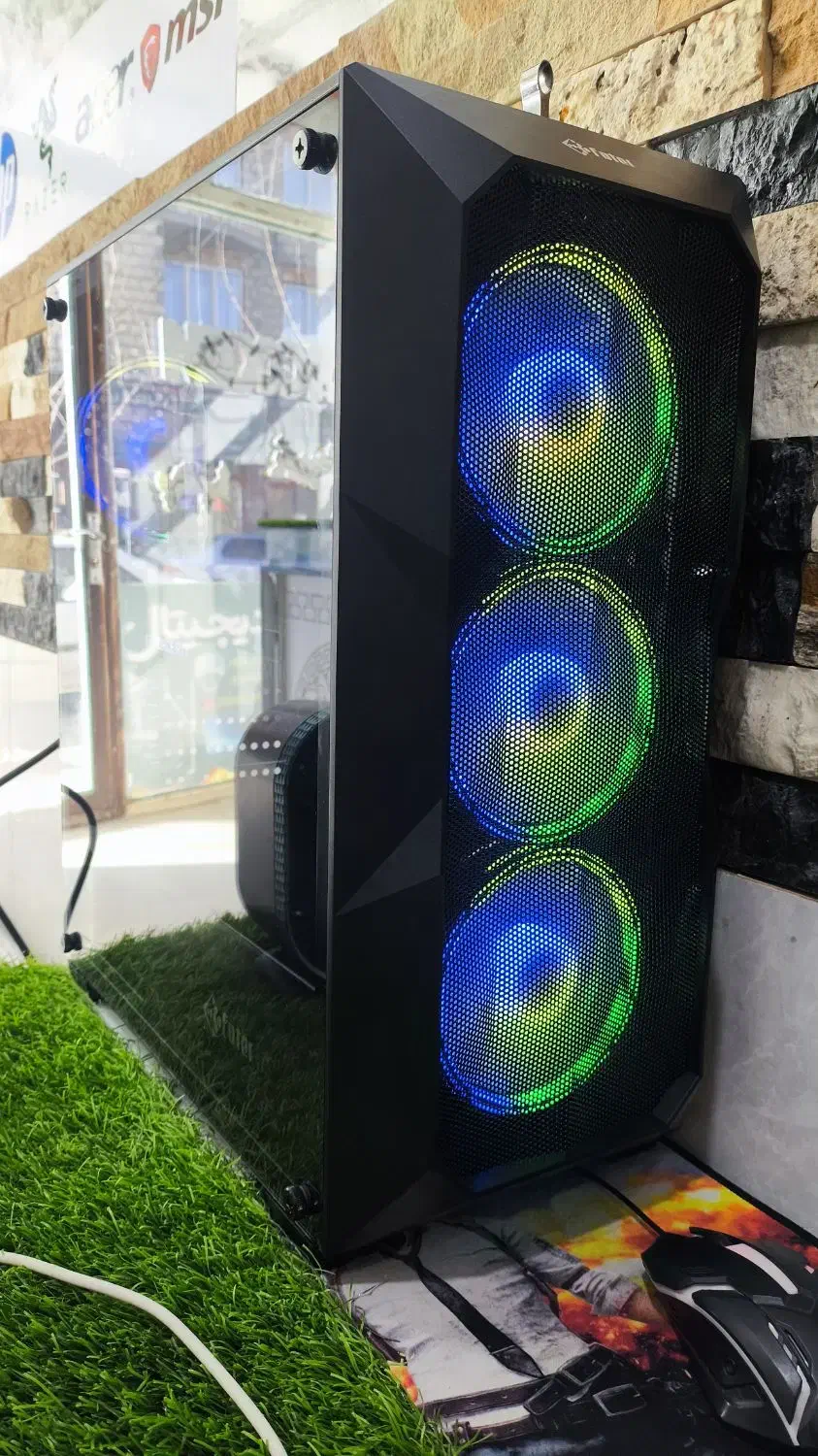 کیس گیمینگ ۱۲ گیگ گرافیک|رایانه رومیزی|تبریز, |دیوار