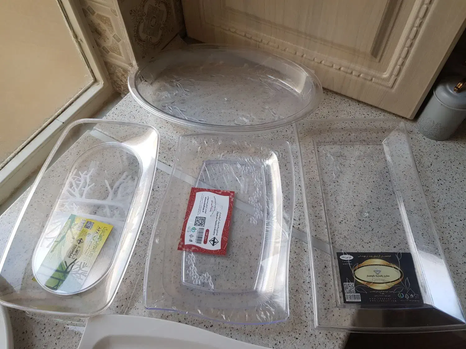 ظروف یکبار مصرف جنس خوب با قیمت توافقی|ظروف نگهدارنده، پلاستیکی، یکبارمصرف|تهران, نیروی هوایی (پیروزی)|دیوار