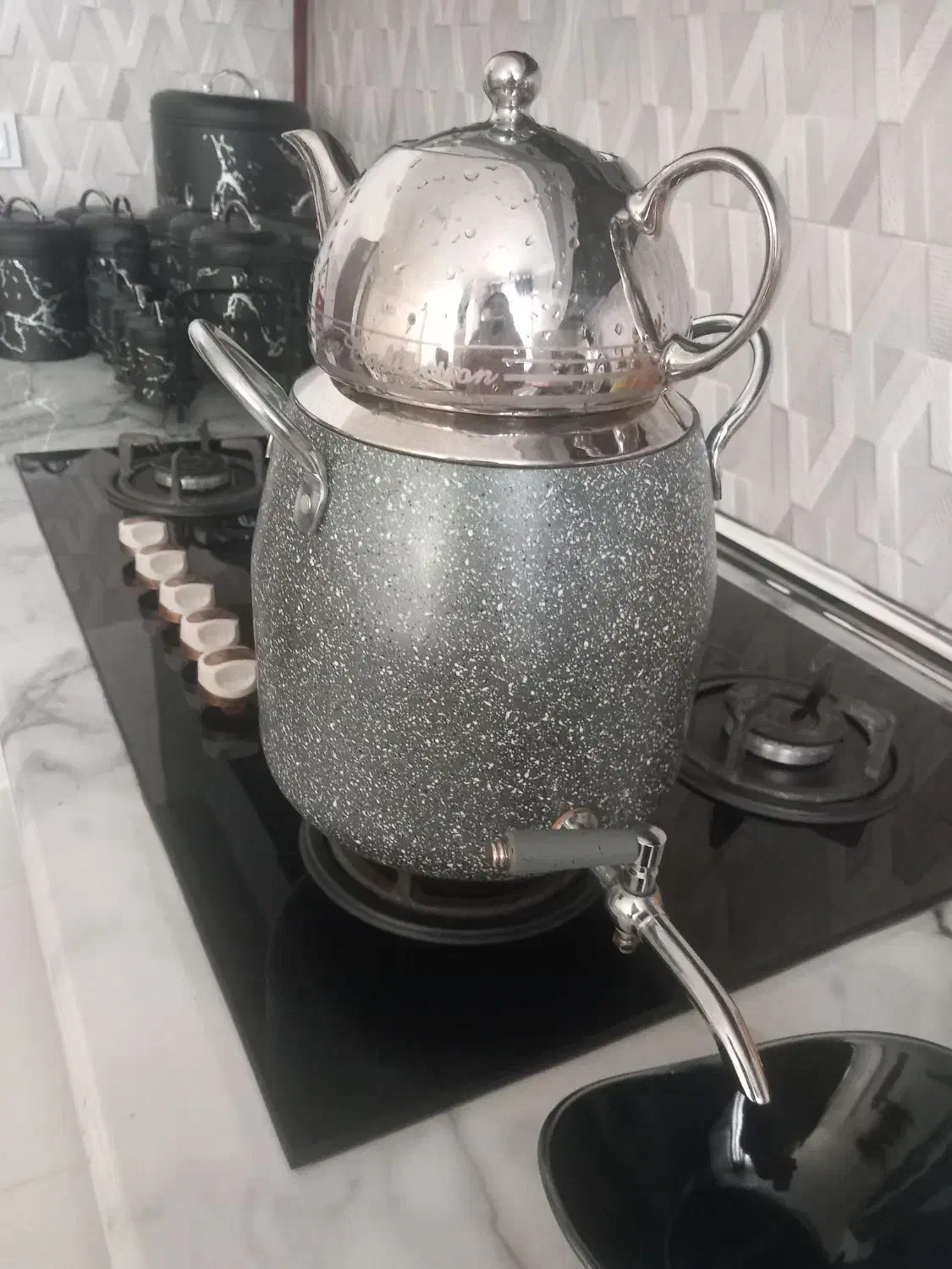 وسایل اشپزخانه|قوری، کتری، قهوه‌ساز دستی|رشت, دروازه لاکان|دیوار