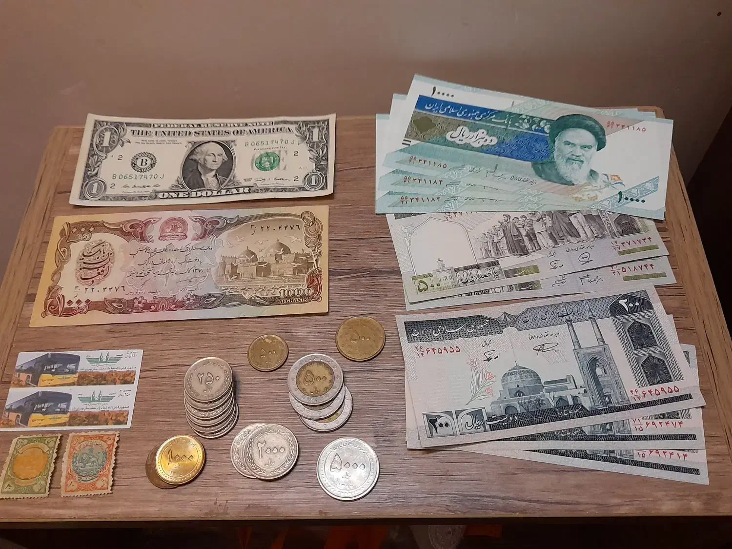 تمبرو اسکناس قدیمی|کلکسیون سکه، تمبر، اسکناس|قم, بکایی|دیوار