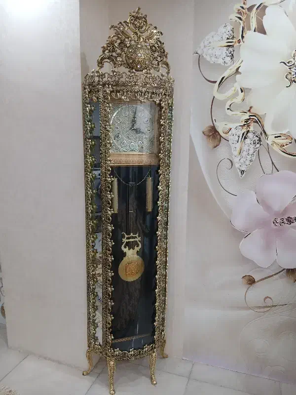 بوفه میز ساعت برنز|بوفه، ویترین، کنسول|همدان, |دیوار