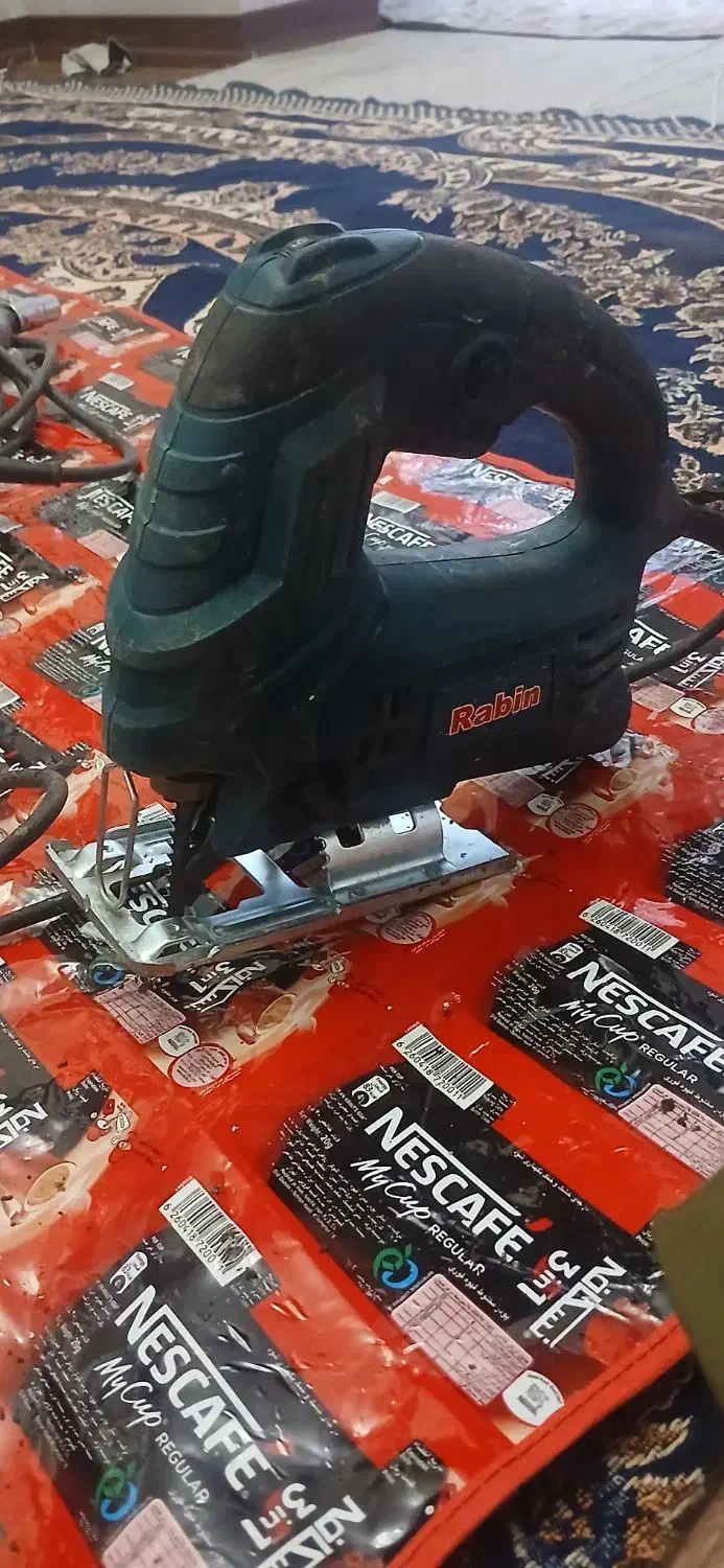 عمود بر روبین|ابزارآلات|کرج, آق تپه|دیوار