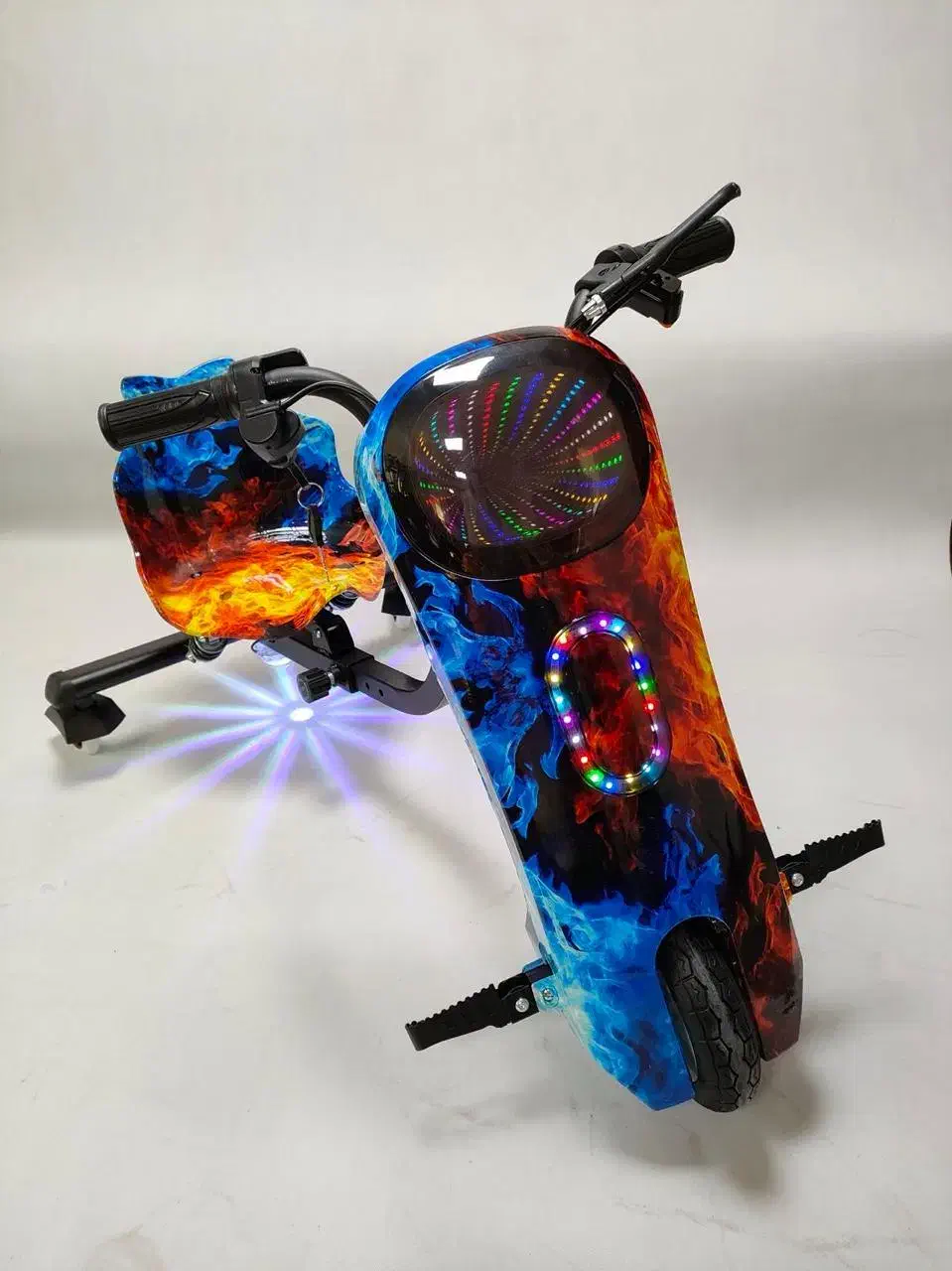 اسکوتر دریفت موتور توربو (غلامی)|دوچرخه، اسکیت، اسکوتر|زاهدان, |دیوار