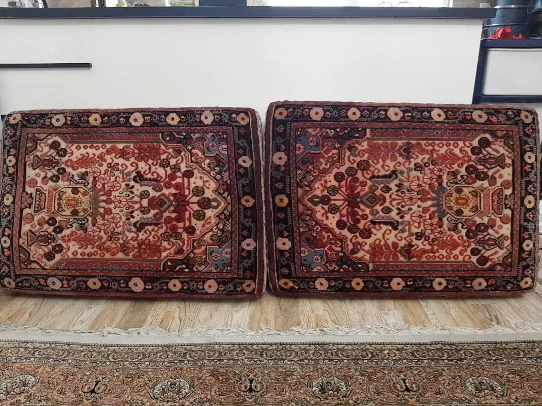 پشتی دستباف|پشتی|تهران, آذری|دیوار