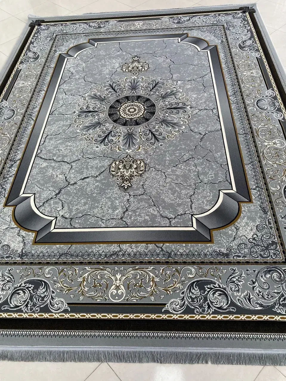 فرش های  ۷۰۰  شانه اصل اکرولیک  از تولیدی|فرش|کاشان, راوند|دیوار