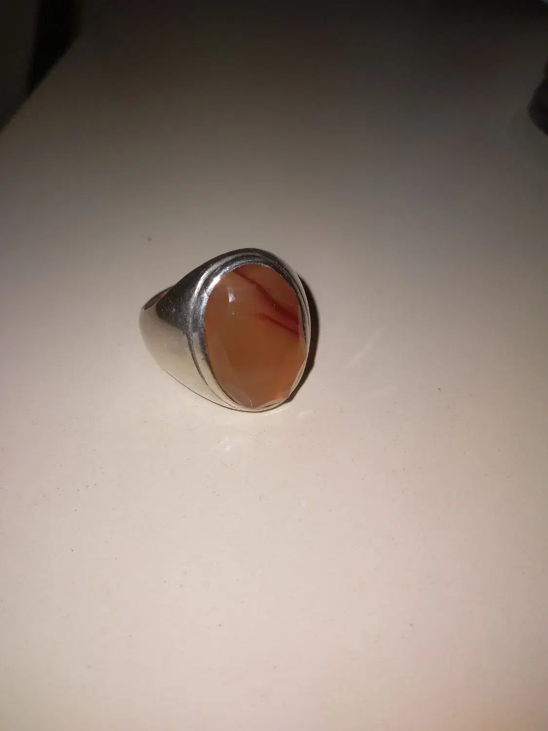 انگشتر عقیق یمنی رگه دار|جواهرات|همدان, |دیوار