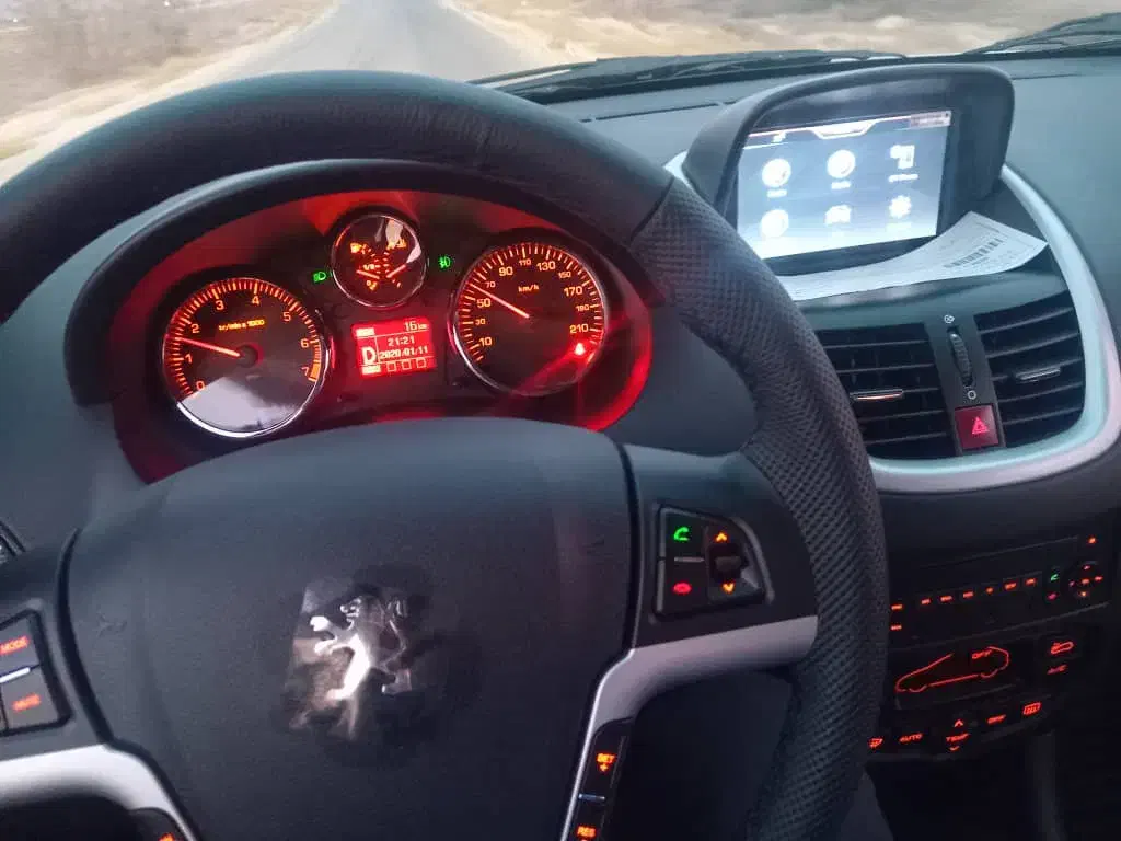 207 پانا اتومات|خودرو سواری و وانت|گله دار, |دیوار