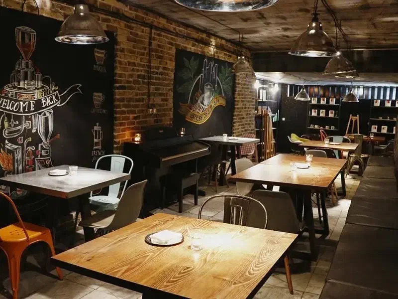 استخدام کمک آشپز|استخدام خدمات فروشگاه و رستوران|تفت, |دیوار