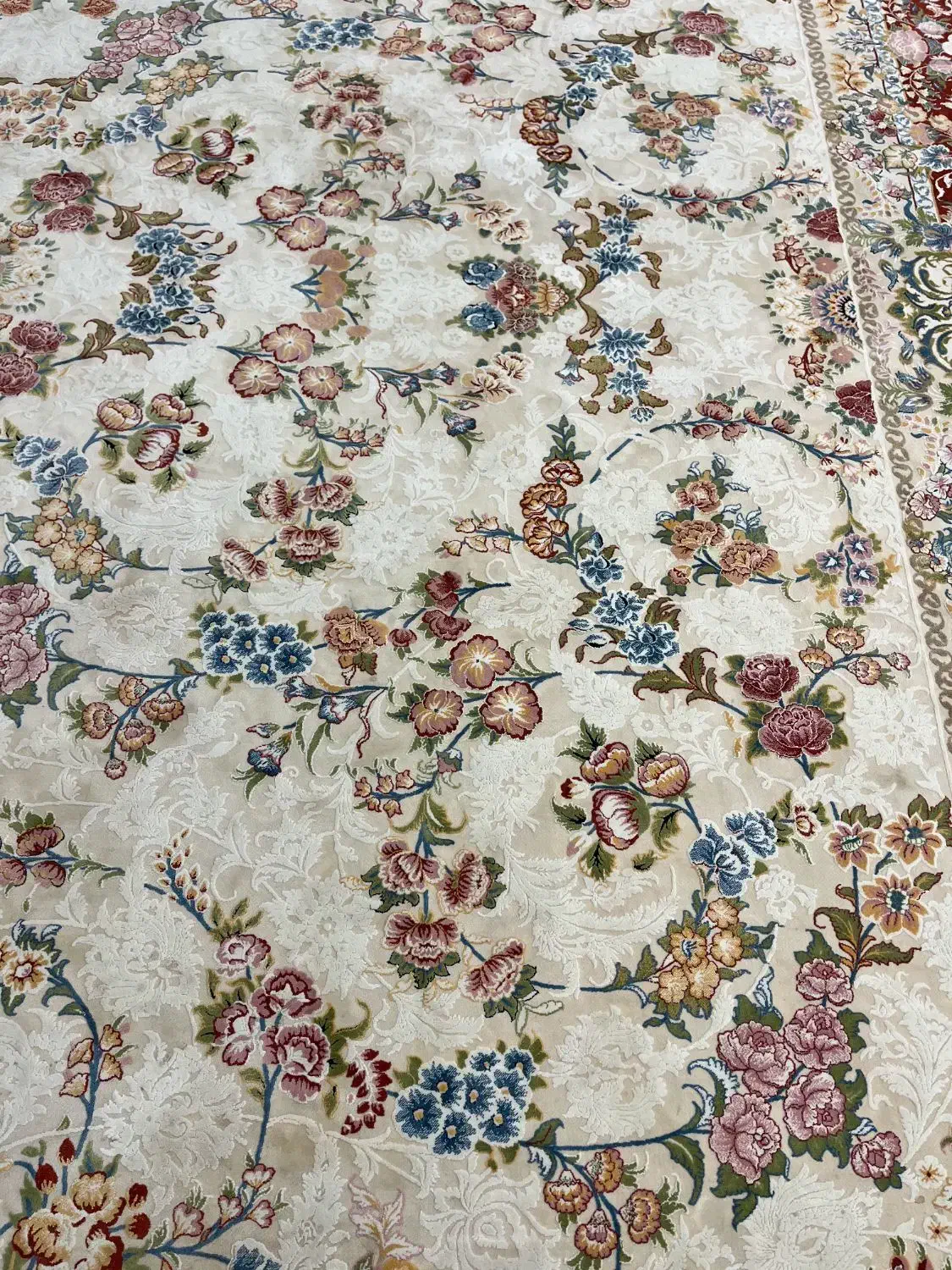 فرش ۱۲ متری بهشت افشان کرم|فرش|بندر انزلی, ساحل قو|دیوار