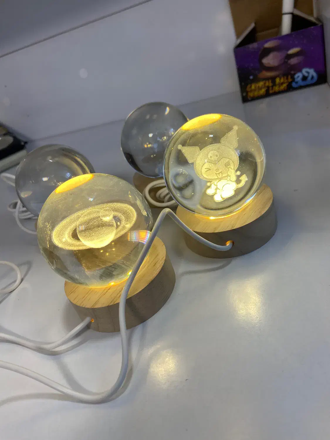 گوی چراغ خواب|چراغ خواب و آباژور|سهند, |دیوار